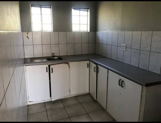 INDUSTRIAL PROPERTY TO RENT IN MKONDENI